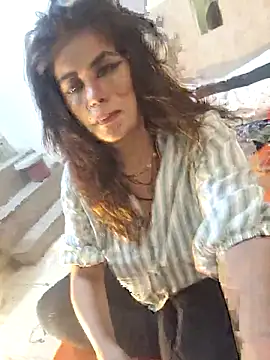 pareeti online show from April 12, 6:46 pm