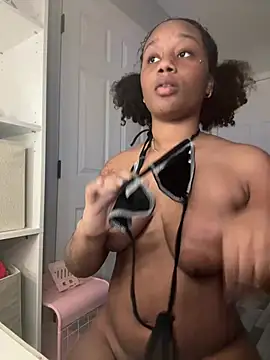 strip4faith online show from February 3, 10:48 pm