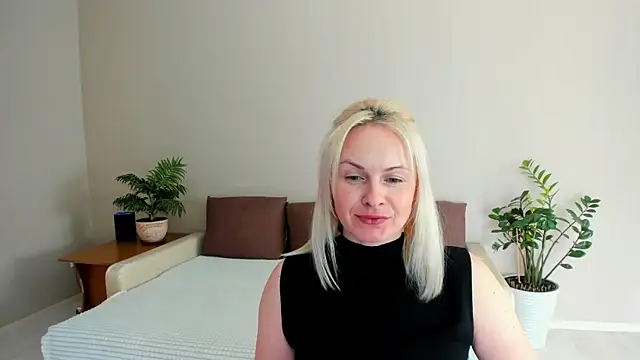 Alicee Gracee online show from January 22, 9:13 am