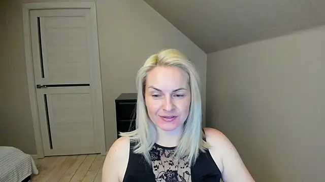 Alicee Gracee online show from February 20, 6:57 pm