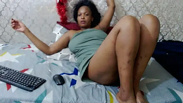 Snapshot of MaximTease24 chatting on February 24, 1:57 am MaximTease24 online show from February 24, 1:57 am