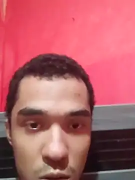 Snapshot of JuggedRegrets chatting on January 7, 10:23 pm JuggedRegrets online show from January 7, 10:23 pm