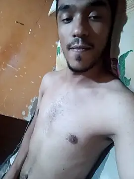 Snapshot of JuggedRegrets chatting on March 3, 10:26 pm JuggedRegrets online show from March 3, 10:26 pm