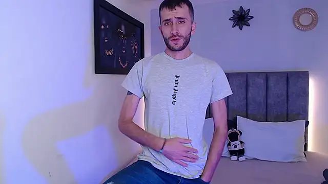 evil boys 77 online show from January 5, 11:37 am