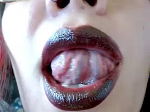 miss evoleth2 online show from March 18, 4:59 pm