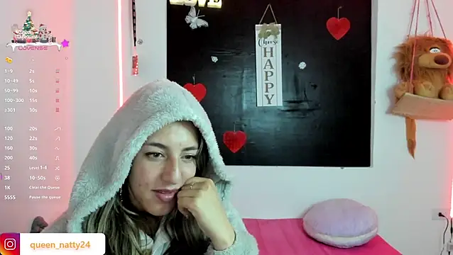 Snapshot of queen-natty chatting on January 12, 7:00 am queen-natty online show from January 12, 7:00 am