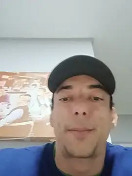 Snapshot of Hermestrino666 chatting on July 3, 8:48 pm Hermestrino666 online show from July 3, 8:48 pm
