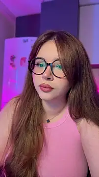 CutiePie3 online show from May 6, 10:37 pm