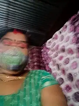 Snapshot of Hot_Falguni chatting on January 18, 2:44 pm Hot Falguni online show from January 18, 2:44 pm