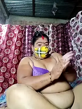 Snapshot of Hot_Falguni chatting on February 9, 7:38 am Hot Falguni online show from February 9, 7:38 am