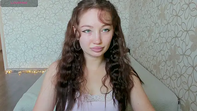 Lissa Cristal online show from April 22, 9:22 am