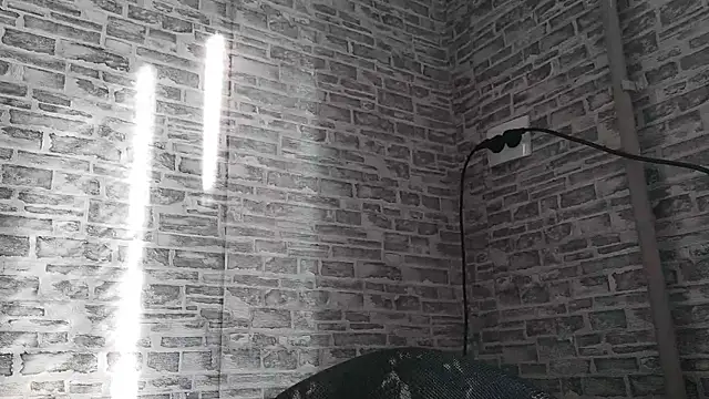 Snapshot of EdithManning chatting on February 11, 9:20 am EdithManning online show from February 11, 9:20 am