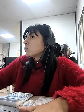 Snapshot of maria_lasexy chatting on April 16, 3:35 pm maria lasexy online show from April 16, 3:35 pm