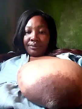 chubbydoll122 online show from September 15, 3:34 pm