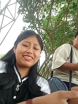 Snapshot of Karol-kamila19 chatting on December 25, 1:09 pm Karol-kamila19 online show from December 25, 1:09 pm