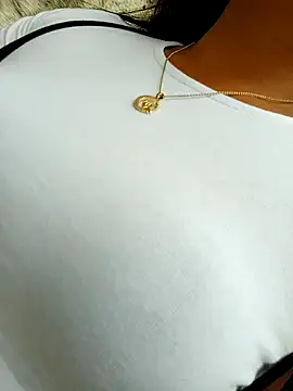 Snapshot of Karol-kamila19 chatting on January 2, 12:57 pm Karol-kamila19 online show from January 2, 12:57 pm