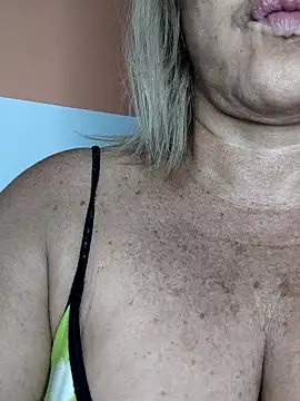 Kasandra Ho online show from February 13, 7:03 am