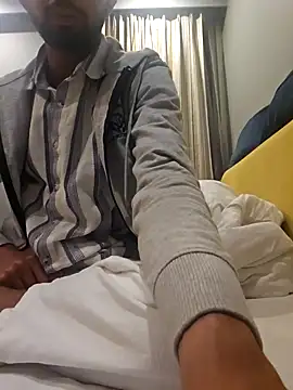 meatycronn online show from February 25, 8:40 pm