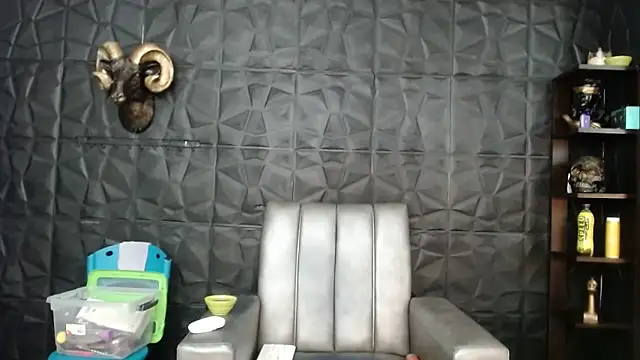 Hanna Fox 69 online show from September 12, 9:31 am