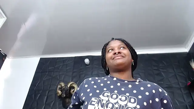 Hanna Fox 69 online show from March 14, 12:43 pm