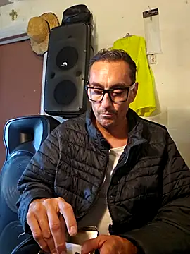 Pumpndeep online show from October 27, 6:56 pm