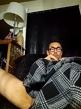 Pumpndeep online show from April 11, 7:02 am