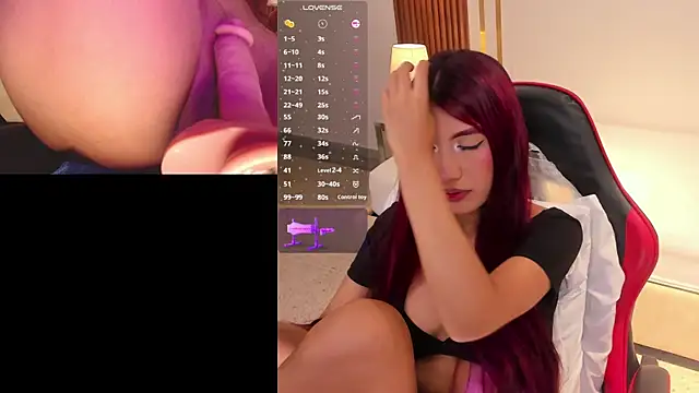 MiaVoss online show from November 26, 10:00 pm