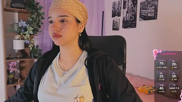 emilyrouxe online show from September 30, 3:17 pm