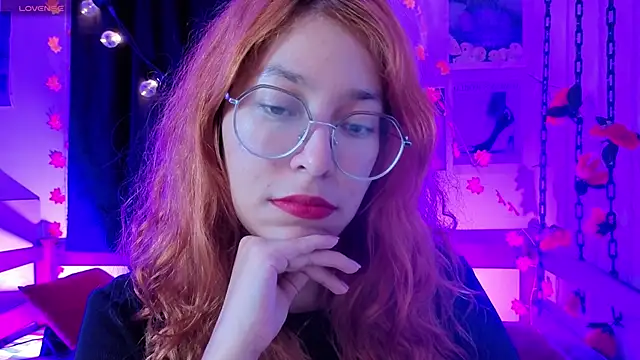 Snapshot of _Moon_Johnson chatting on May 15, 10:50 pm Moon Johnson online show from May 15, 10:50 pm