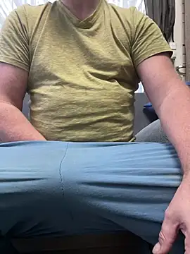 Snapshot of Haariglang chatting on January 17, 8:56 am Haariglang online show from January 17, 8:56 am