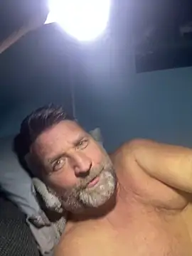 Snapshot of Haariglang chatting on February 3, 8:35 pm Haariglang online show from February 3, 8:35 pm