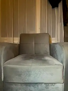 Snapshot of Haariglang chatting on November 4, 5:28 am Haariglang online show from November 4, 5:28 am