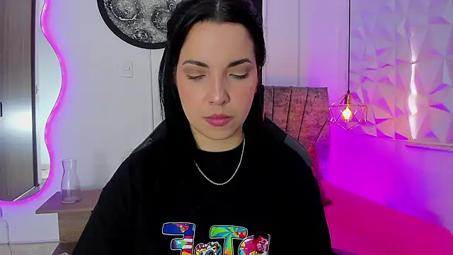 Snapshot of tatiana_sc chatting on September 10, 1:33 pm tatiana sc online show from September 10, 1:33 pm