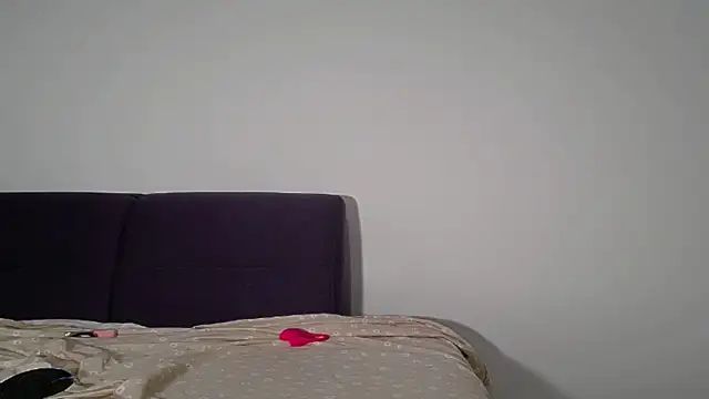 Julianna68 online show from September 17, 5:36 pm