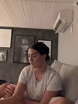 eemsii online show from January 14, 7:43 pm