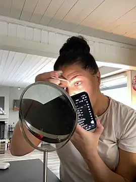 eemsii online show from February 12, 9:31 am