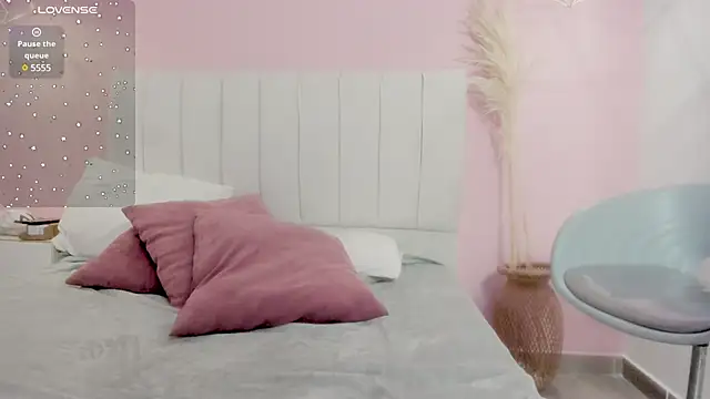 Snapshot of Carol_Pinter chatting on February 25, 12:34 pm Carol Pinter online show from February 25, 12:34 pm