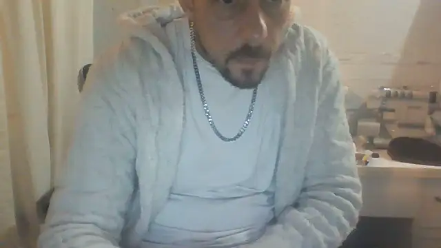 CrookedMisterniceguy online show from May 21, 6:42 am