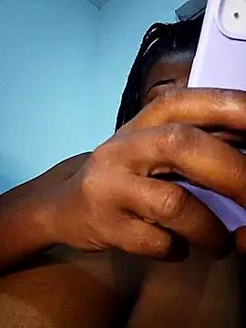 Snapshot of Daniela518 chatting on March 11, 4:40 am Daniela518 online show from March 11, 4:40 am