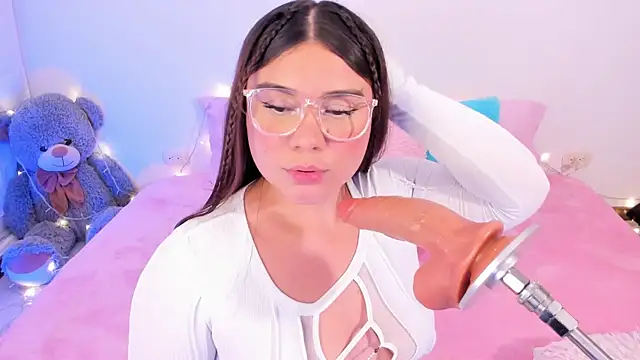 Isa belaa online show from January 27, 11:11 pm