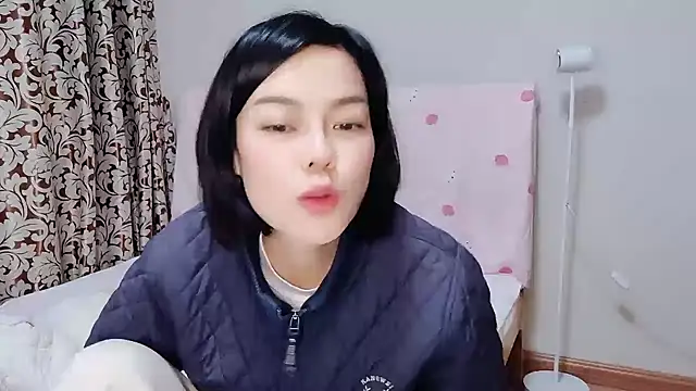 Linda-LL online show from March 4, 11:40 am