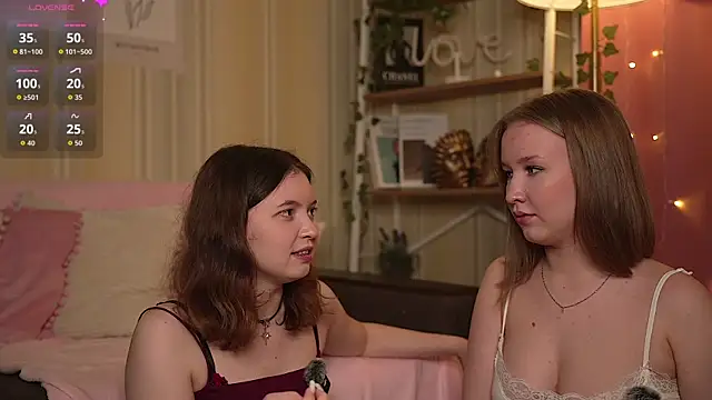 ms evasweet online show from October 6, 1:19 pm