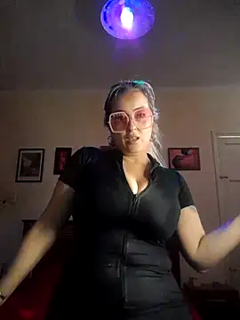 DesireSatler online show from November 16, 10:26 pm