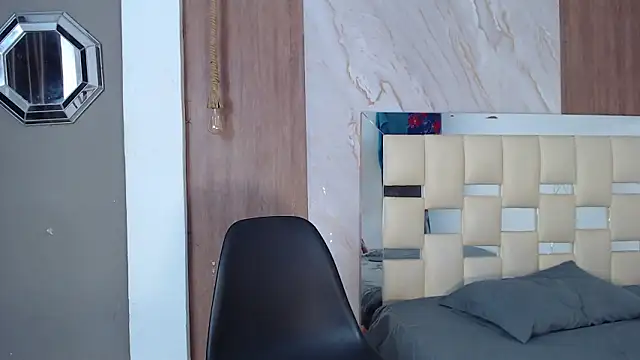 hera divine online show from March 18, 2:09 pm