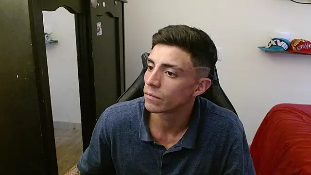 kv   xxx  online show from November 21, 7:56 pm