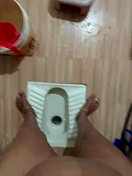 Snapshot of sneha_telugu_girl chatting on March 4, 4:17 am sneha telugu girl online show from March 4, 4:17 am