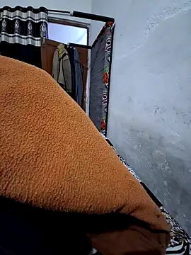 menakshiiikaur online show from December 20, 1:33 pm