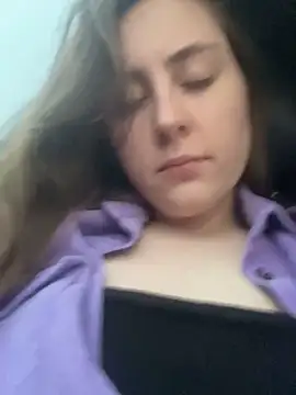 Snapshot of Topvi_ chatting on January 19, 1:44 pm Topvi  online show from January 19, 1:44 pm