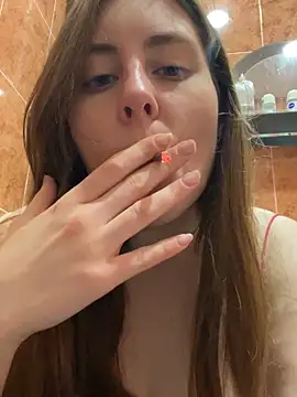 Snapshot of Topvi_ chatting on February 11, 11:48 am Topvi online show from February 11, 11:48 am