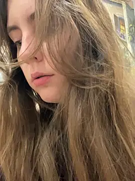 Snapshot of Topvi_ chatting on February 13, 4:58 pm Topvi online show from February 13, 4:58 pm